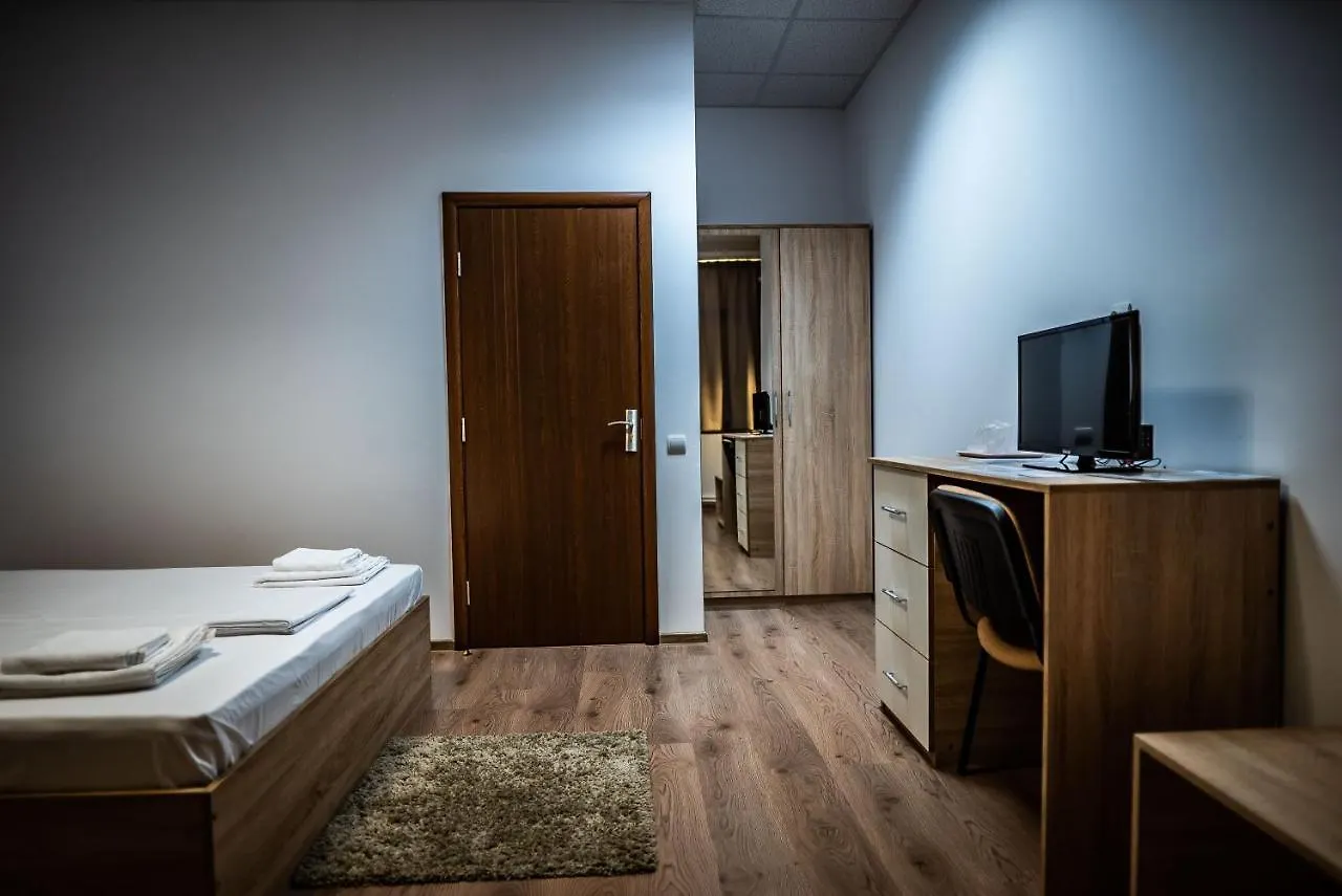 ***  Hotel Tomi Bucureşti România